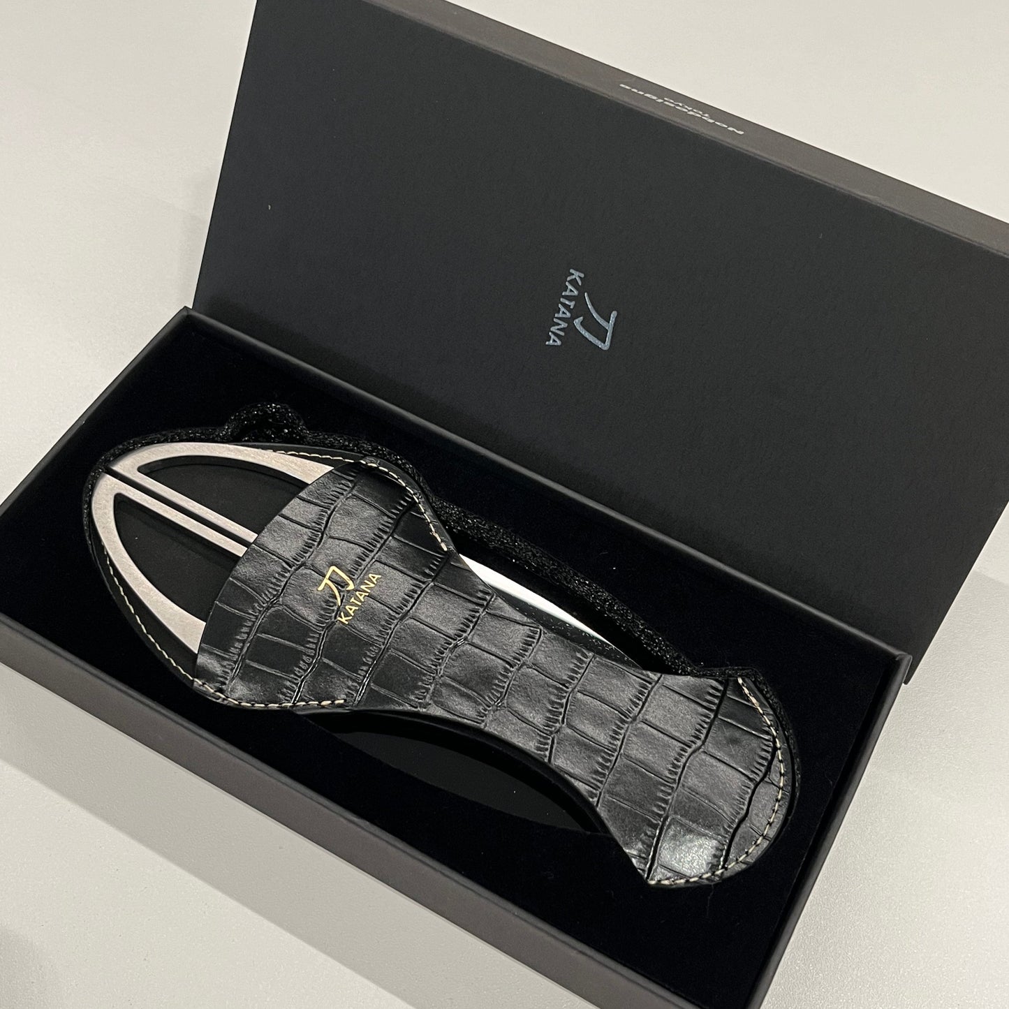 Nobdesign  Cigar Cutter "Katana" Silver